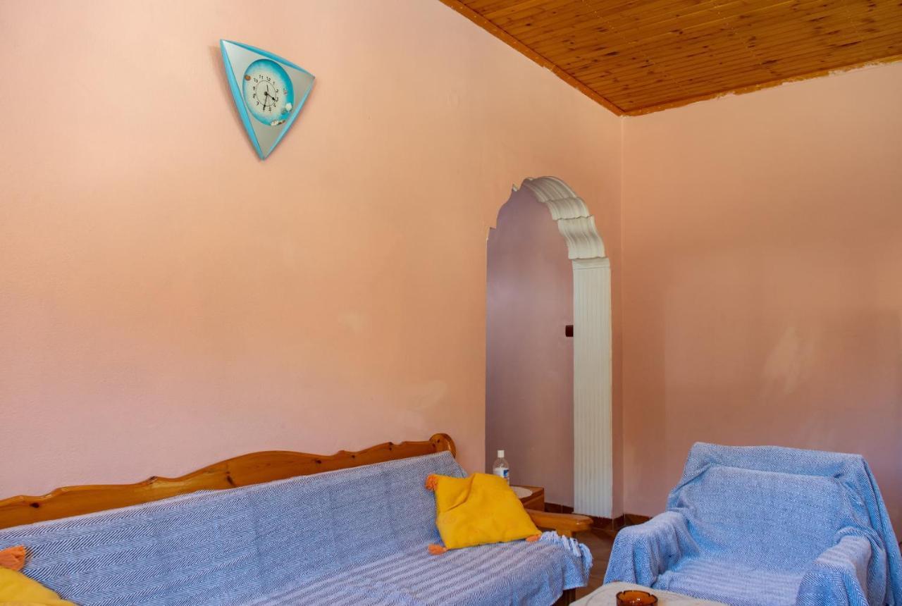 Agali Beach Pansion Mármaron Zewnętrze zdjęcie