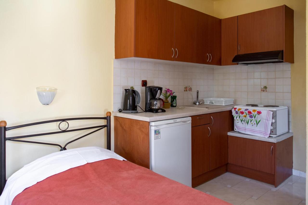 Agali Beach Pansion Mármaron Zewnętrze zdjęcie